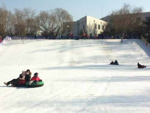 沈陽雪上嘉年華正式開幕，河北迪特加油助威